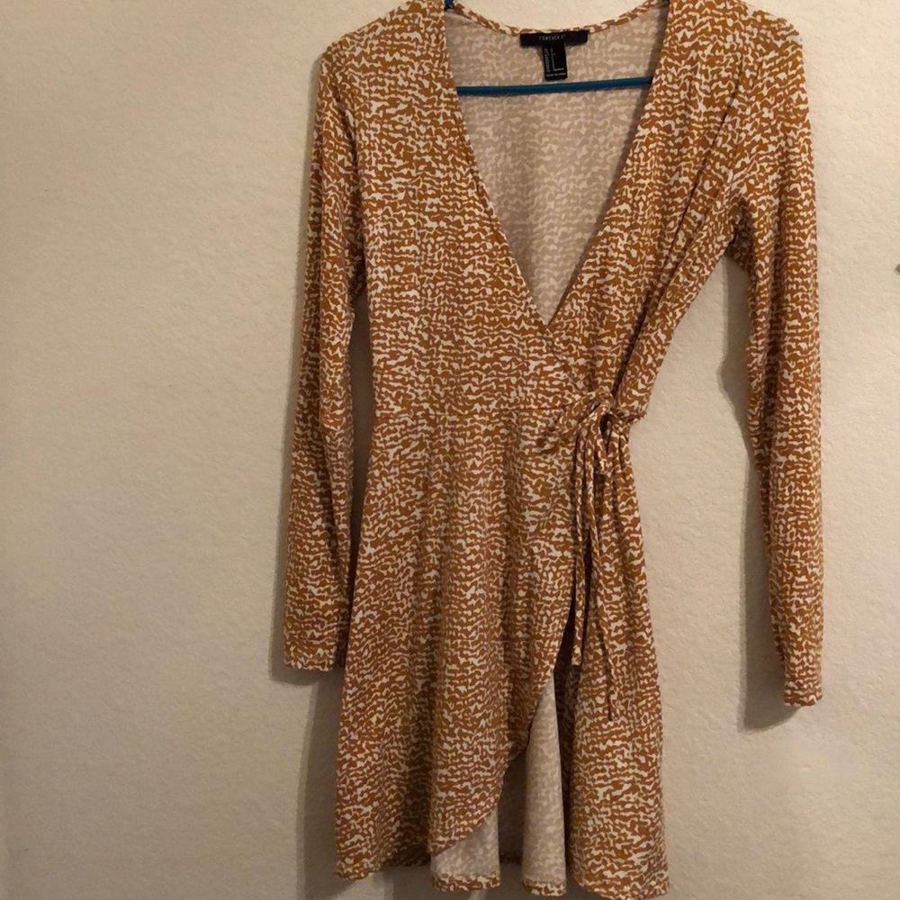 Never Worn Mustard & White Long Sleeve Wrap Dress